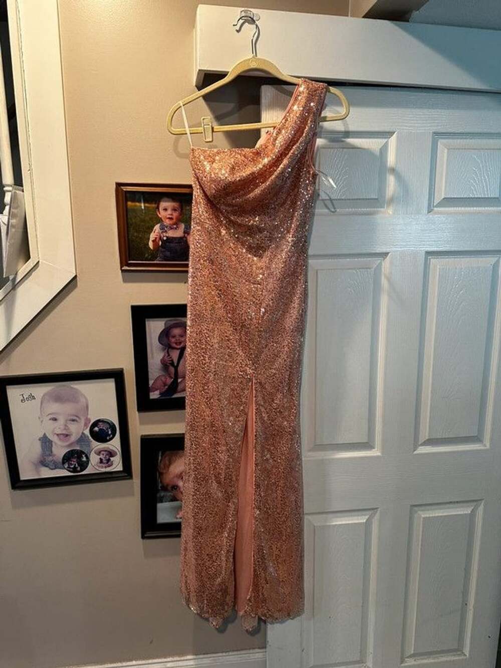 Stunning pink dress size 4 - Knock some socks off